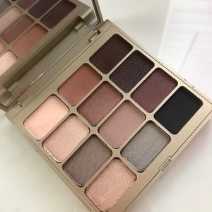 Stila neutral eyeshadow palette